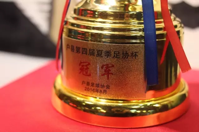 巴萨转会失误：争夺年轻前锋的机会悄然逝去